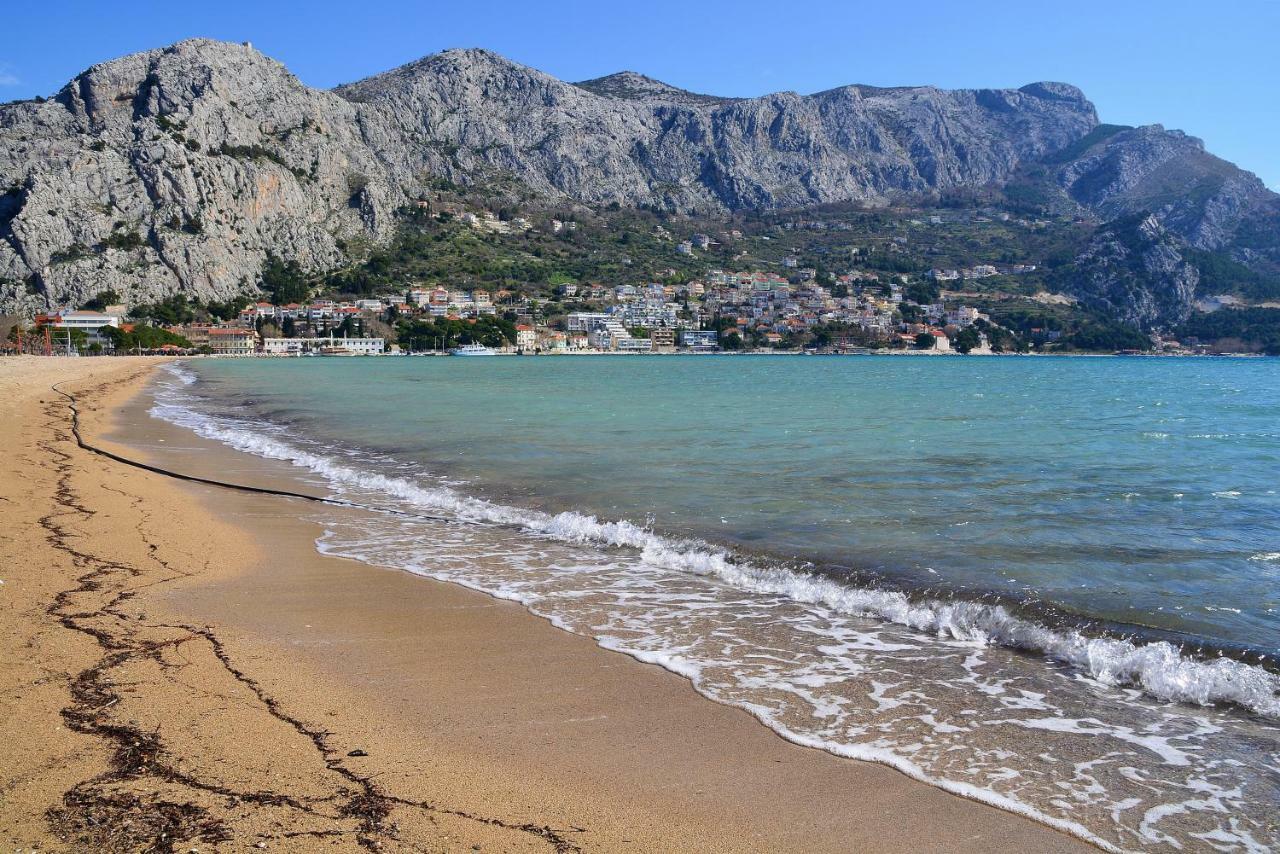 Maria * Omis